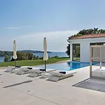 Stunning Seafront House In Istria Magnifique Villa *