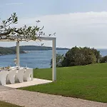 Villa Stunning Seafront House In Istria Magnifique