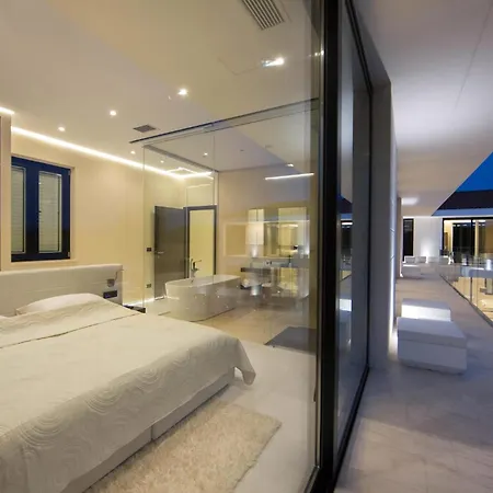 Stunning Seafront House In Istria Magnifique Villa *