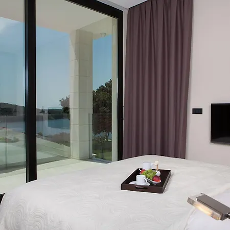 Stunning Seafront House In Istria Magnifique Villa