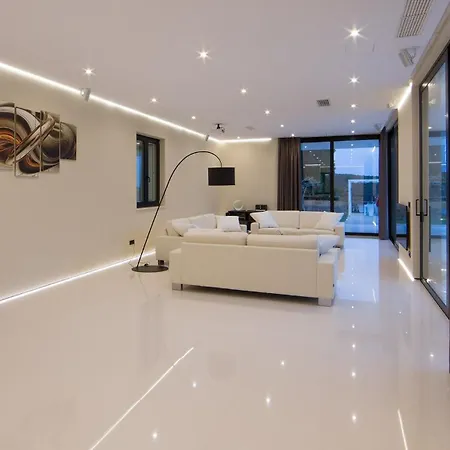 فيلة Stunning Seafront House In Istria Magnifique