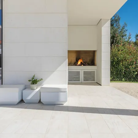 Stunning Seafront House In Istria Magnifique فيلة